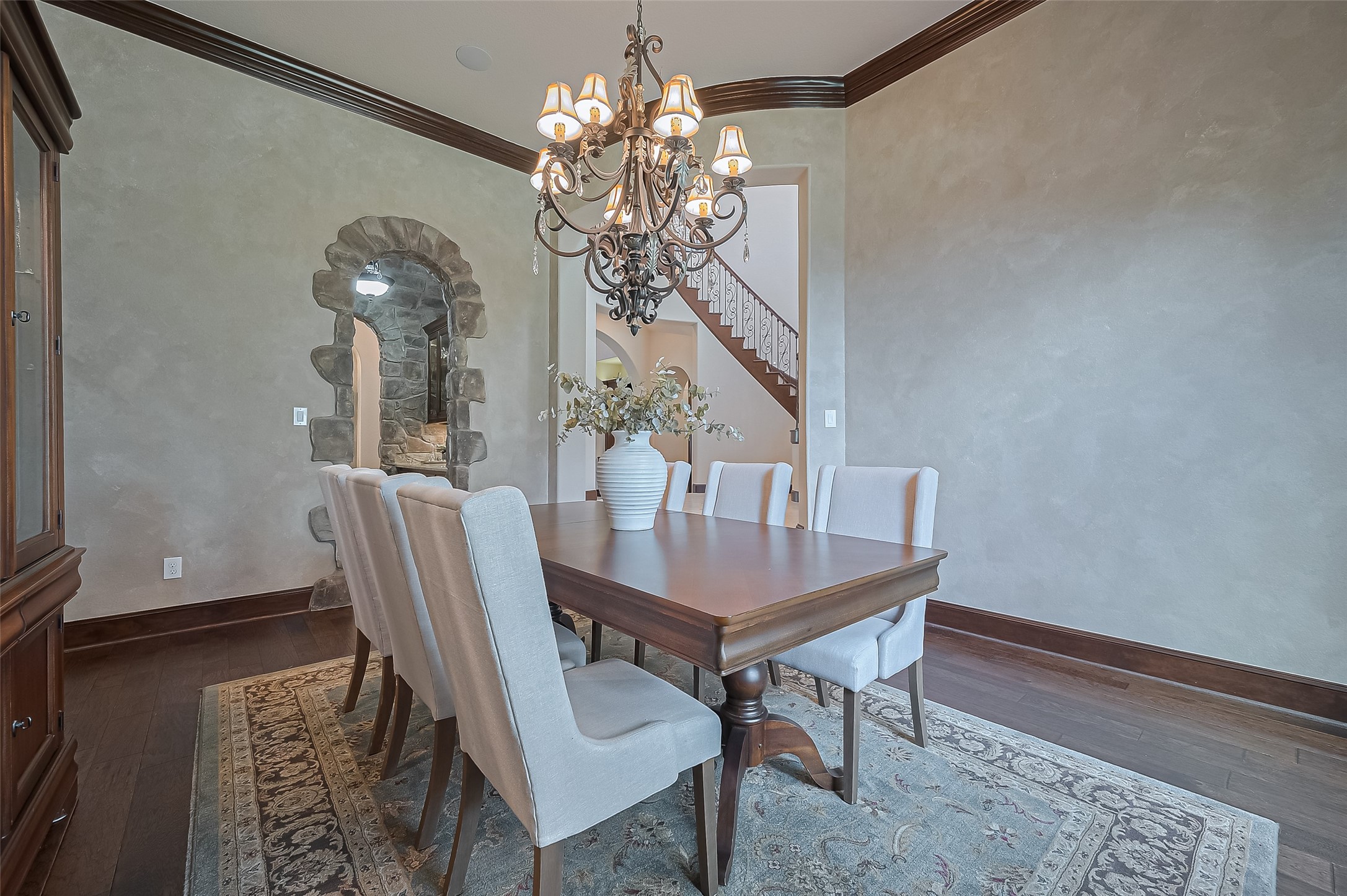 14 Royal King Road Tomball, TX 77377 - Photo 9 of 50