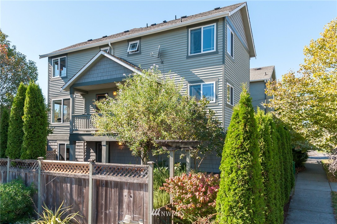 509 North 44th Street Seattle, WA 98103 - Photo 1 of 23 Gallery Image 1