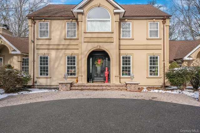 $839,000 | 180 Miller Place Road, Miller Place, NY 11764