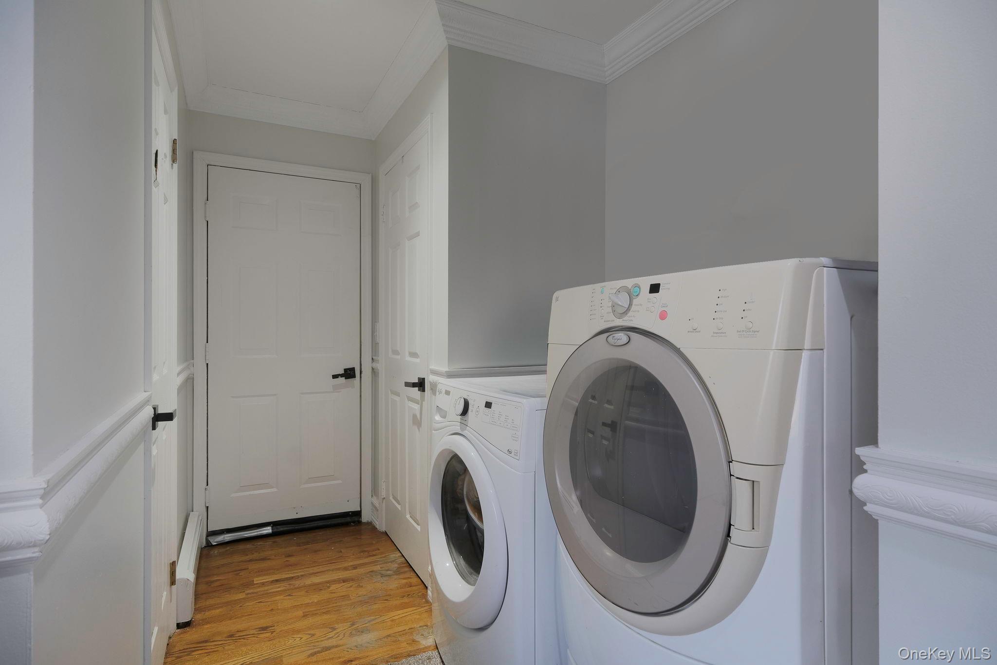 180 Miller Place Road Miller Place, NY 11764 - Photo 18 of 44