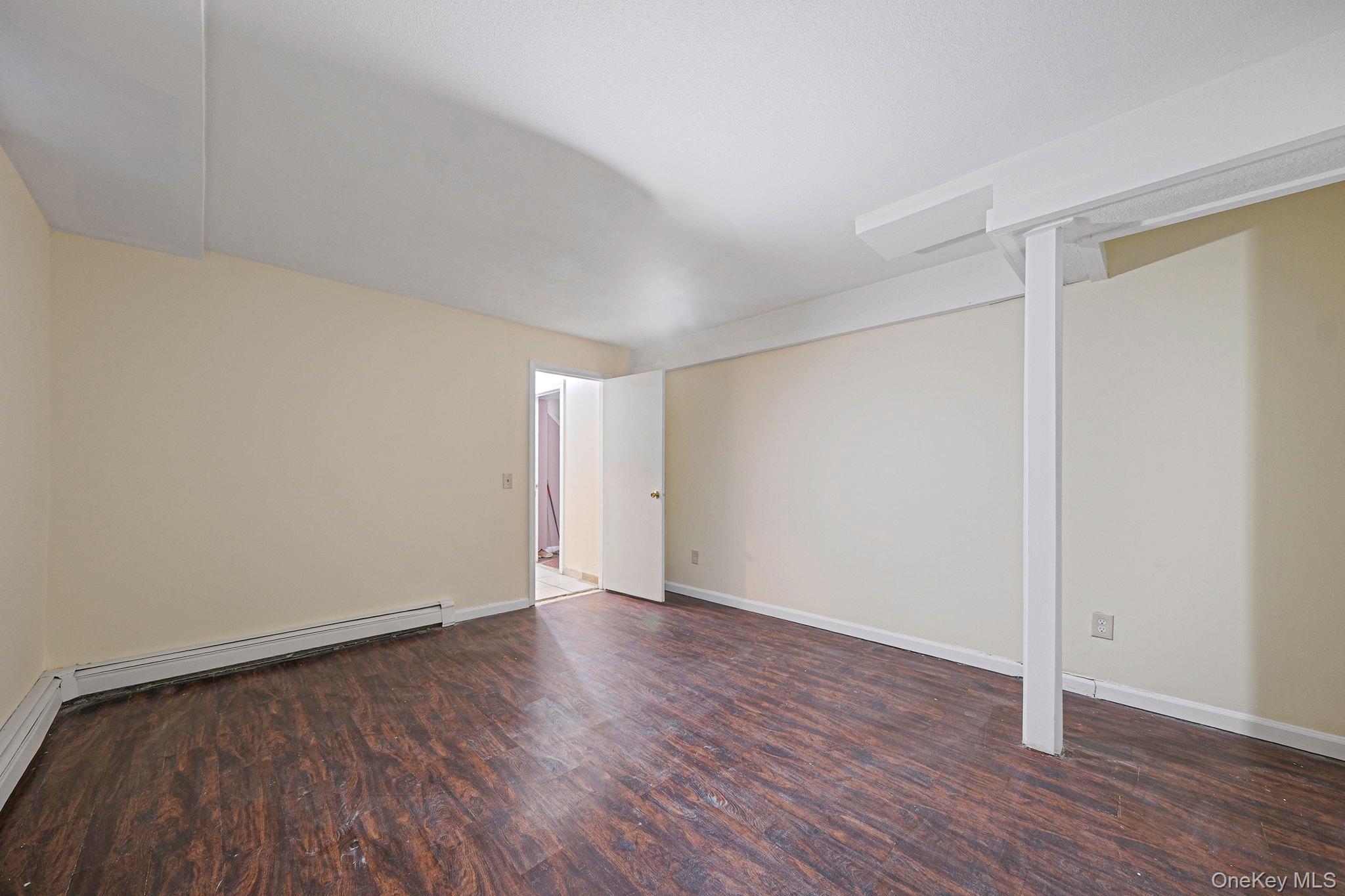 180 Miller Place Road Miller Place, NY 11764 - Photo 33 of 44