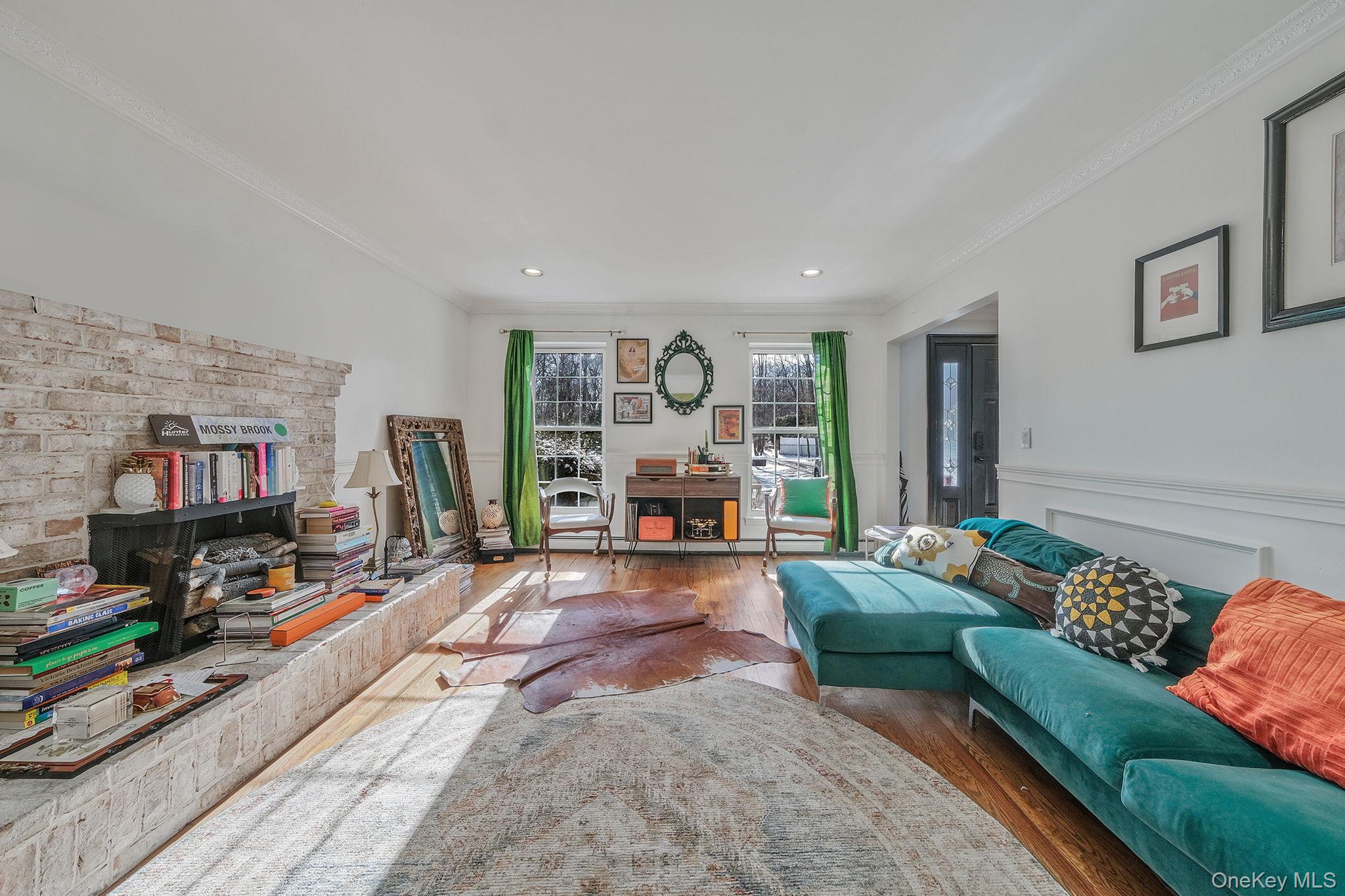 180 Miller Place Road Miller Place, NY 11764 - Photo 5 of 44