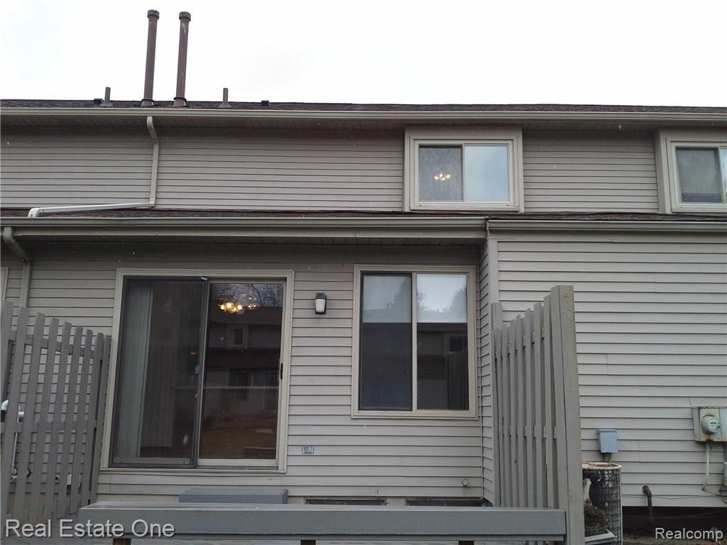 2577 South Commerce Road, Unit 11 Wolverine Lake, MI 48390 - Photo 50 of 57