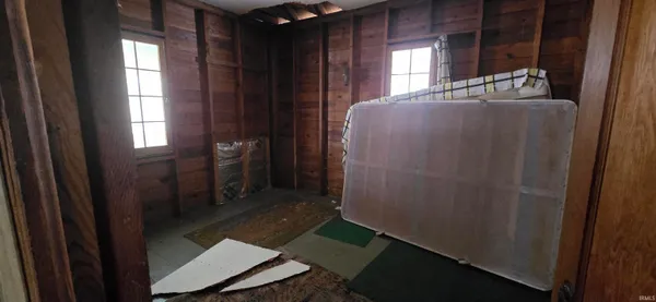 $90,000 | 1013 North Edgewater Drive, Silver Lake, IN 46982