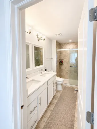 $3,700 | 470 Woodmoor Drive, Unit 470, Lombard, IL 60148