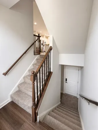 $3,700 | 470 Woodmoor Drive, Unit 470, Lombard, IL 60148