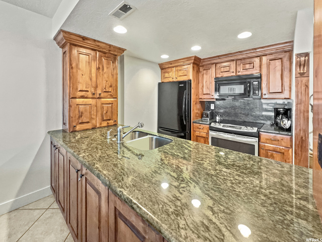 50 Shadow Ridge Road, Unit 4203 Park City, UT 84060 - Photo 8 of 25