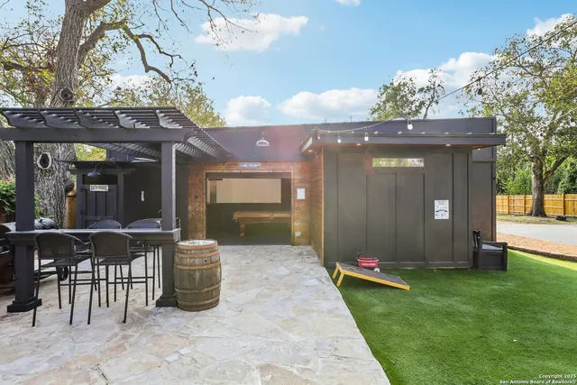 a view of a storage in a room