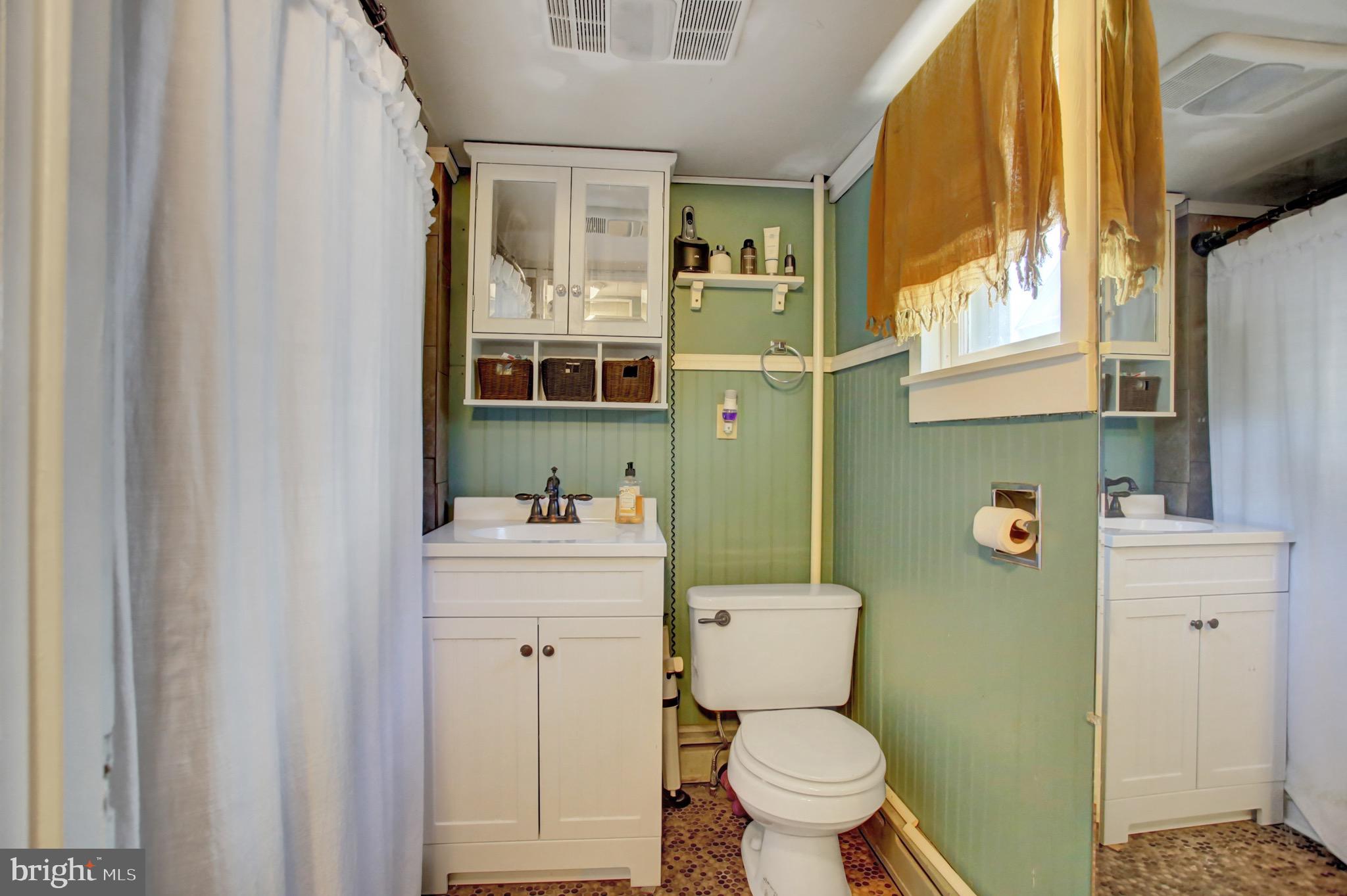 5594 Elizabethtown Road Palmyra, PA 17078 - Photo 25 of 28 Gallery Image 25