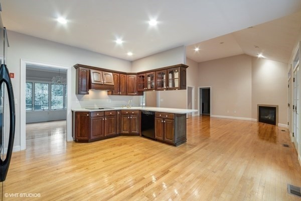 12 Oak Hill Road Worcester, MA 01609 - Photo 17 of 35 Gallery Image 17