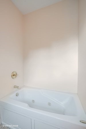 12 Oak Hill Road Worcester, MA 01609 - Photo 25 of 35 Gallery Image 25
