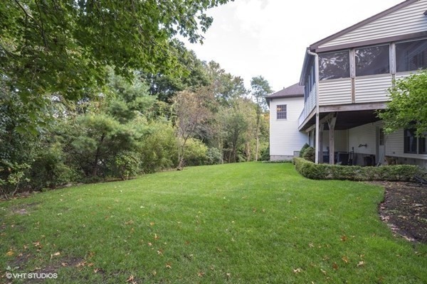 12 Oak Hill Road Worcester, MA 01609 - Photo 33 of 35 Gallery Image 33