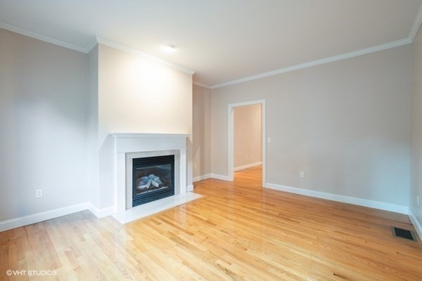 12 Oak Hill Road Worcester, MA 01609 - Photo 8 of 35 Gallery Image 8