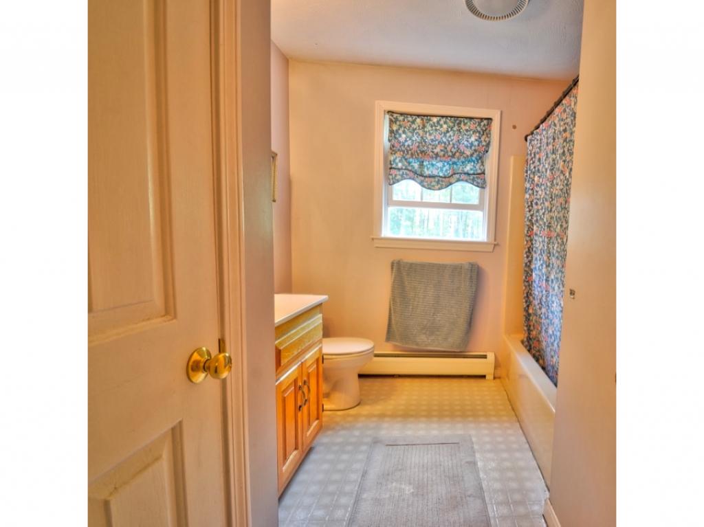 38 A Thornton Ferry Rd II Amherst, NH 03031 - Photo 31 of 36