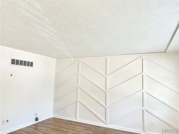 $307,900 | 32 Fawn Meadows Drive, Eureka, MO 63025