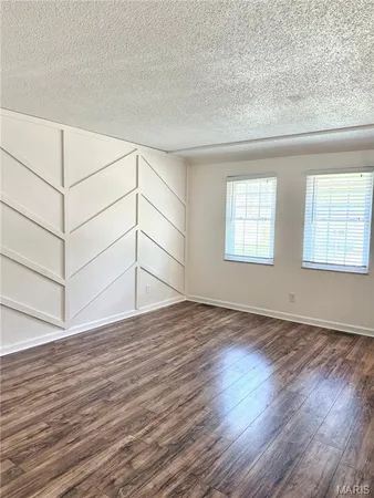 $307,900 | 32 Fawn Meadows Drive, Eureka, MO 63025