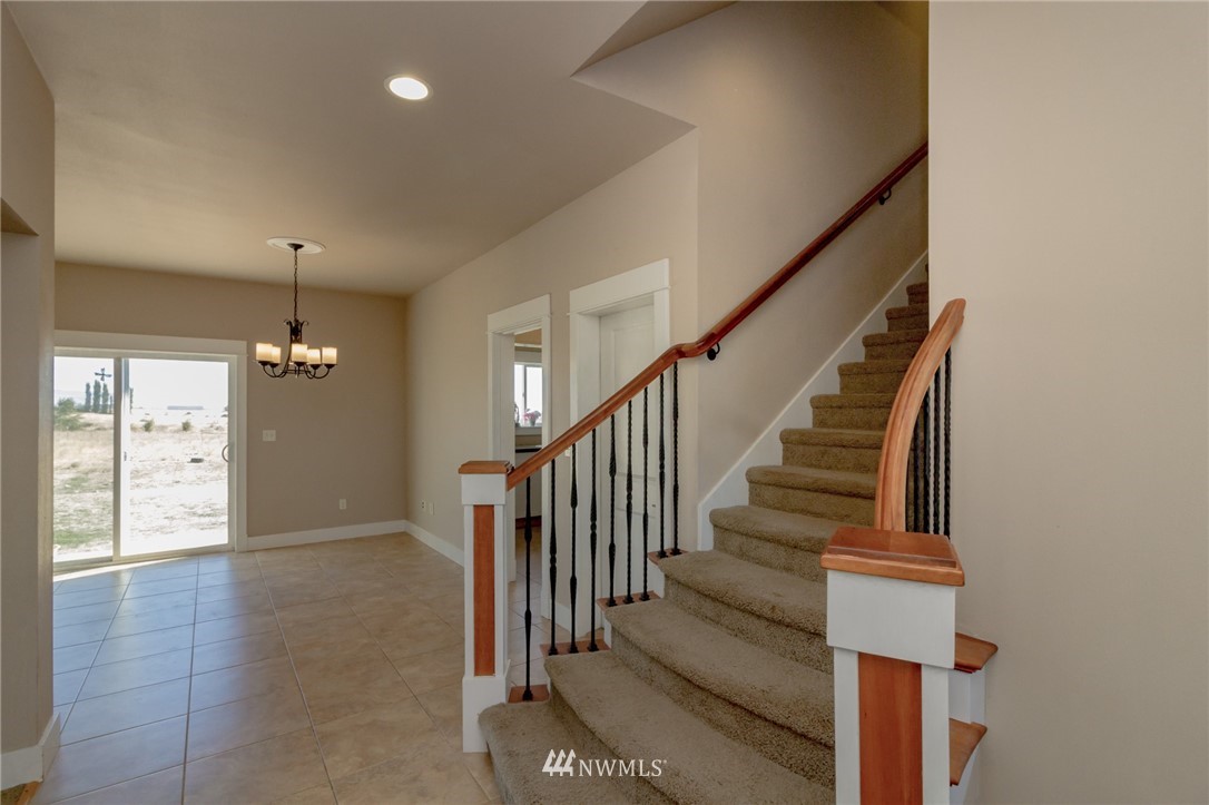 2360 Howard Road Ellensburg, WA 98926 - Photo 3 of 21 Gallery Image 3