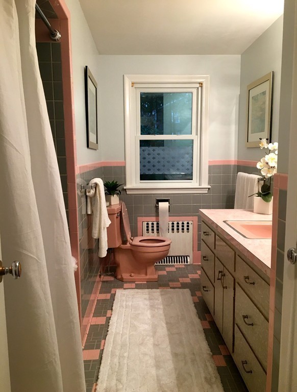 22 Tomahawk Road Arlington, MA 02474 - Photo 14 of 18