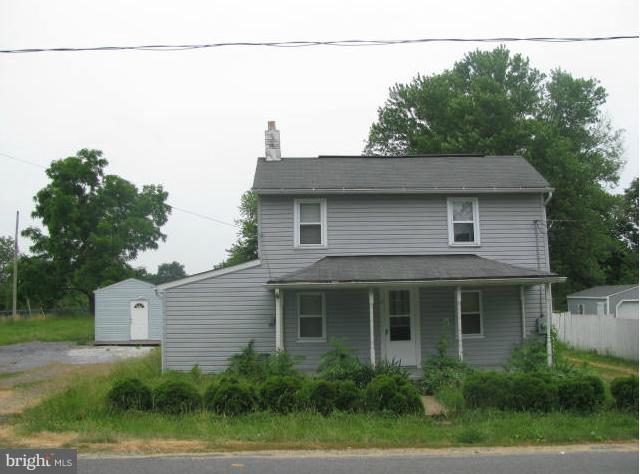 17 White Post Road White Post, VA 22663 - Photo 10 of 10 a front view of a house with plants