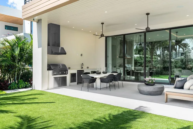 $11,250,000 | 2212 Date Palm Road, Boca Raton, FL 33432