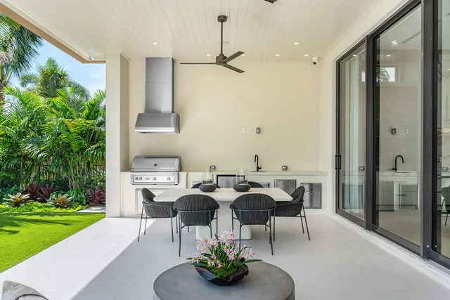 $11,250,000 | 2212 Date Palm Road, Boca Raton, FL 33432