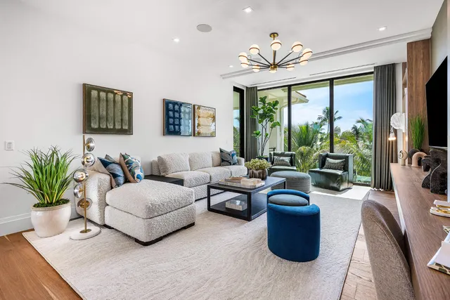 $11,250,000 | 2212 Date Palm Road, Boca Raton, FL 33432