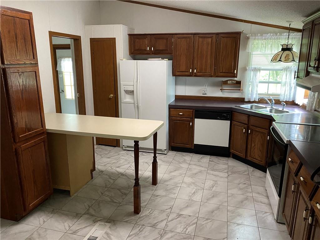 8168 Center Lake Road Nineveh, IN 46164 - Photo 7 of 22 Gallery Image 7