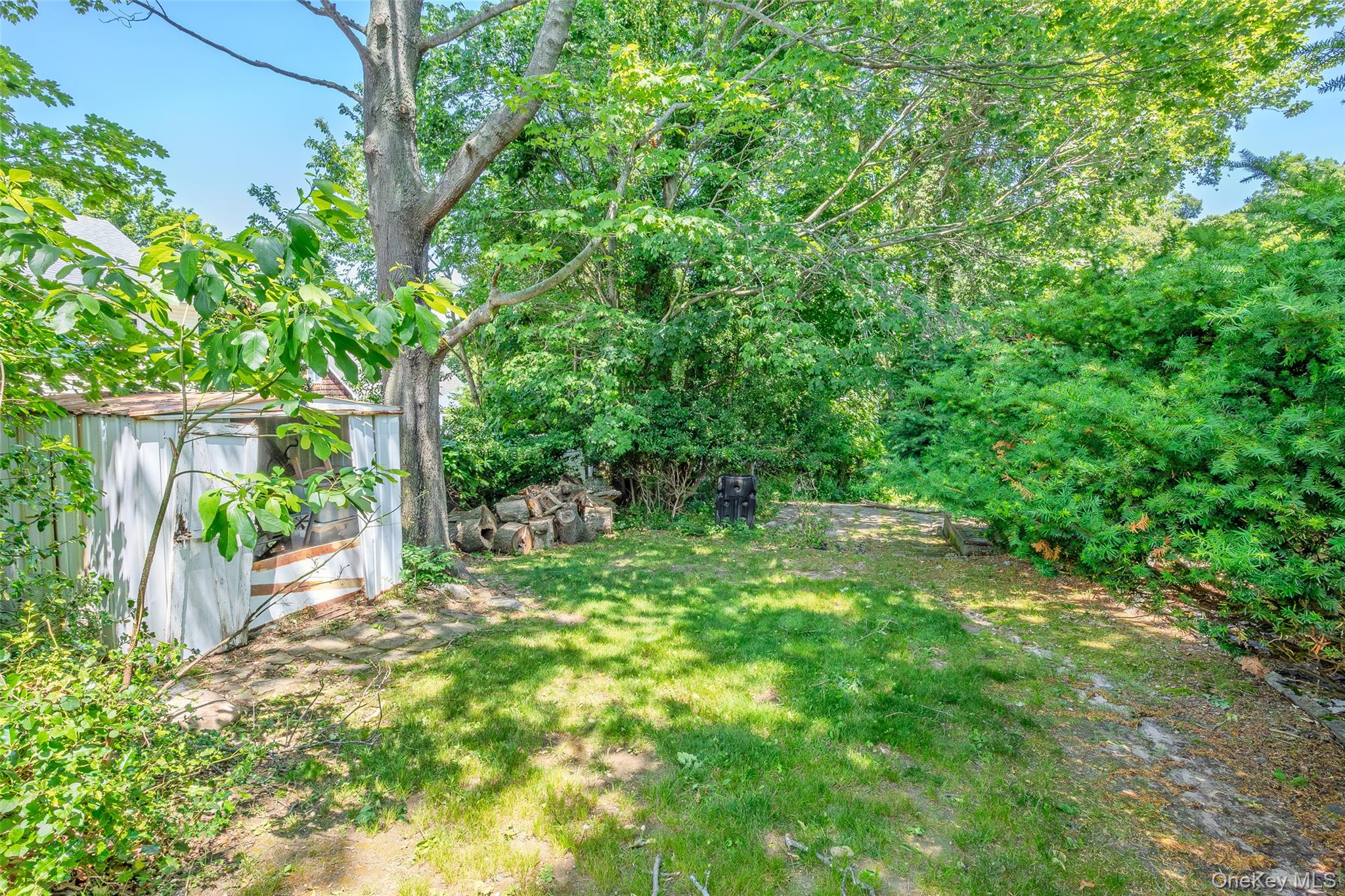 97 Maple Road Rocky Point, NY 11778 - Photo 25 of 33