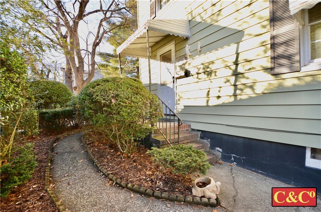 24 Wilbur Road Bergenfield, NJ 07621 - Photo 22 of 27 a view of a pathway of a house