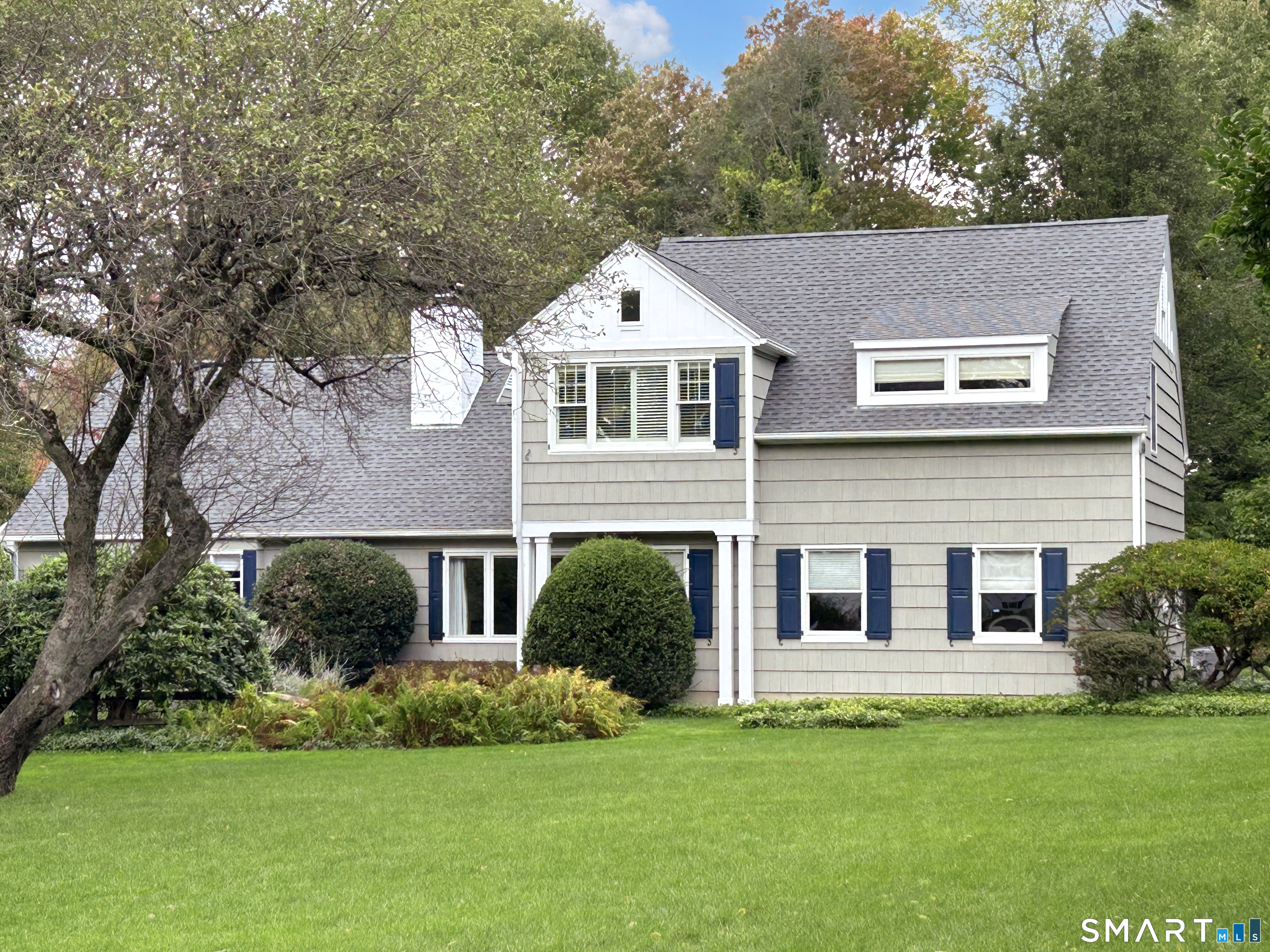 18 Pasture Lane Darien, CT 06820 - Photo 2 of 22