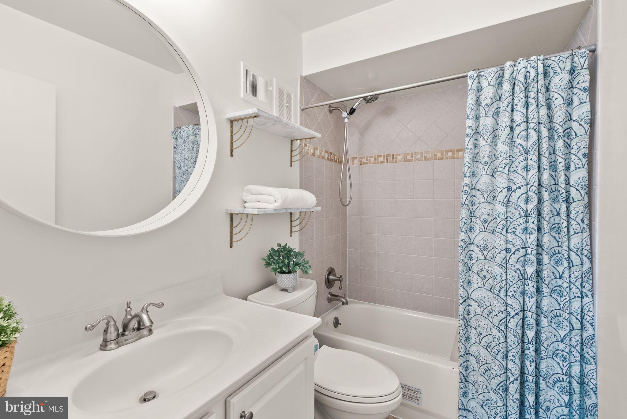 8331 Wickham Road Springfield, VA 22152 - Photo 27 of 69 Gallery Image 27