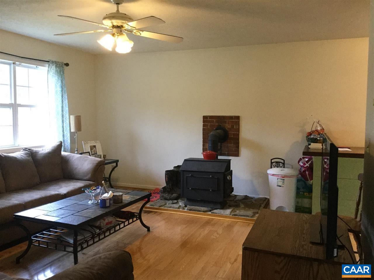 3120 Venable Road Kents Store, VA 23084 - Photo 8 of 15 a living room with furniture and wooden floor