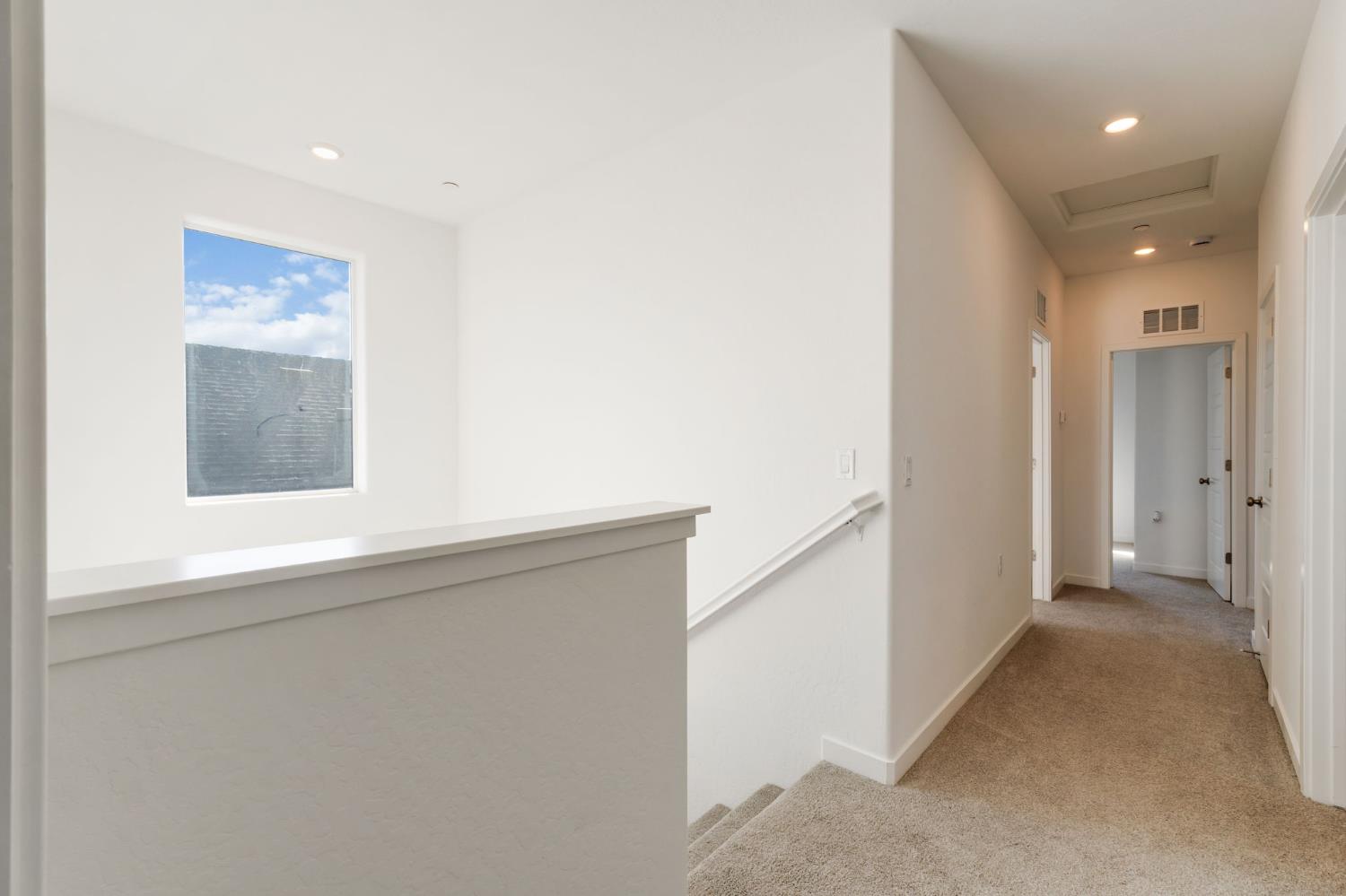 2819 North Redda Road Fresno, CA 93737 - Photo 22 of 57 a view of an empty room and window