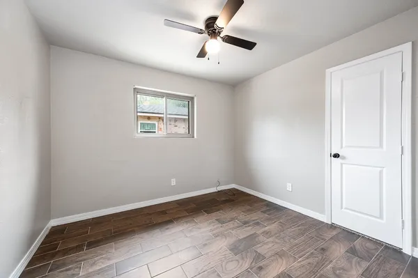 $214,900 | 4705 Pine Street, Pasadena, TX 77586