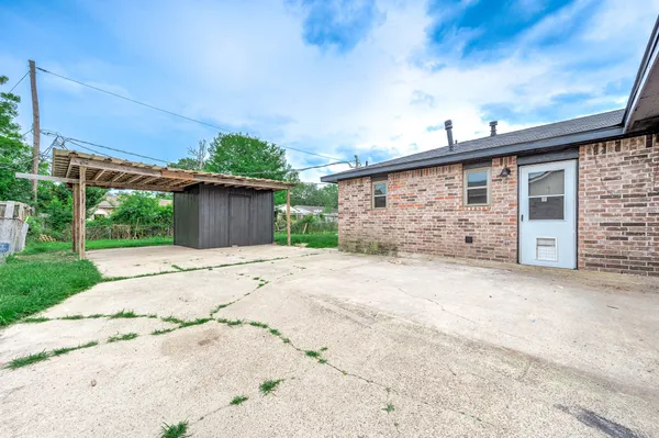 $214,900 | 4705 Pine Street, Pasadena, TX 77586