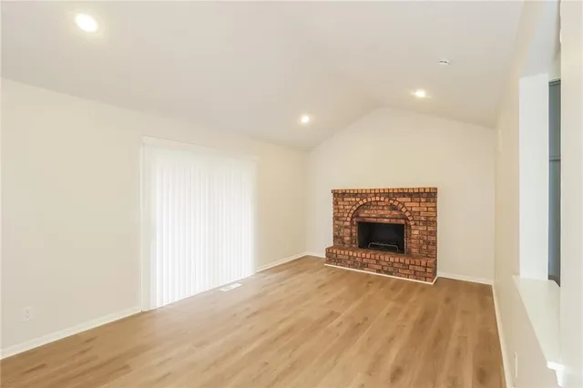 $2,100 | 2218 Northwest 64th Terrace, Kansas City, MO 64151