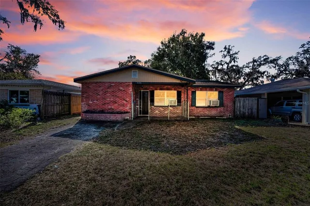 a view of a storage & utility room