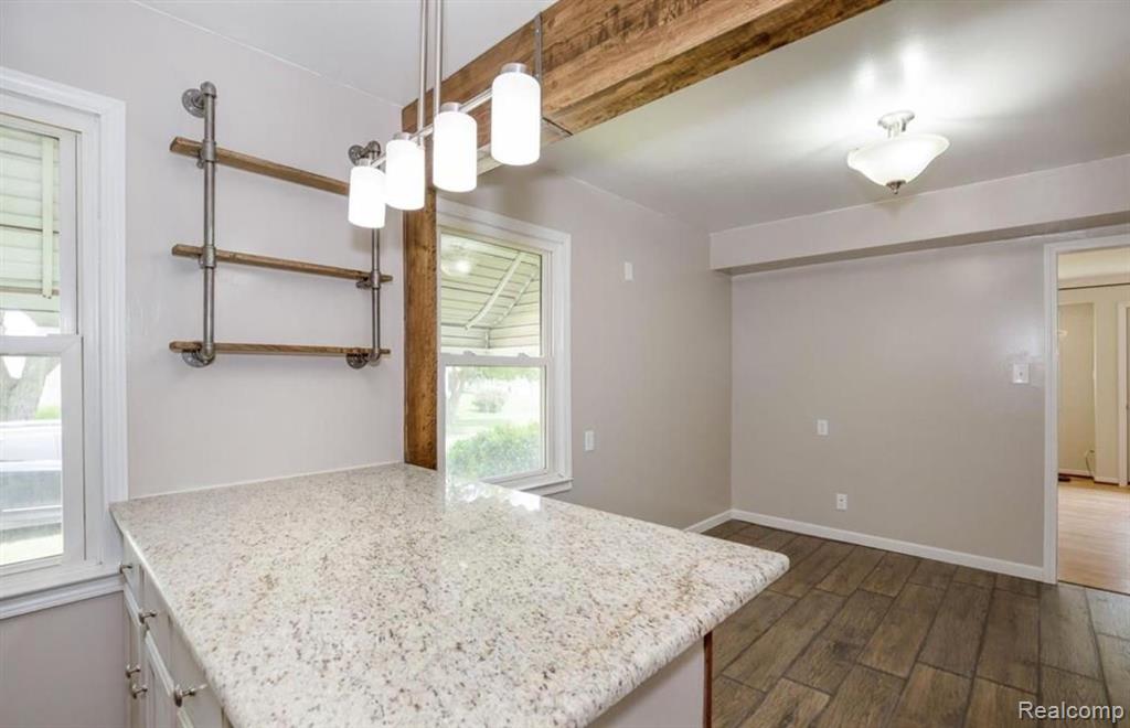 3104 Starr Road Royal Oak, MI 48073 - Photo 8 of 24