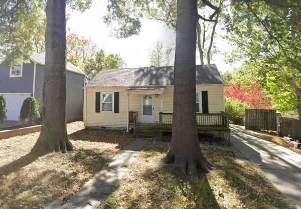 $169,000 | 1225 Northeast 43rd Street, Kansas City, MO 64116