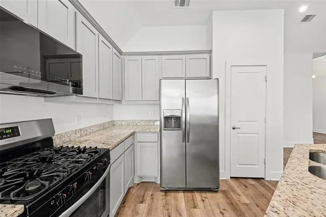 $400,000 | 210 North Rustic Trail, Wylie, TX 75098