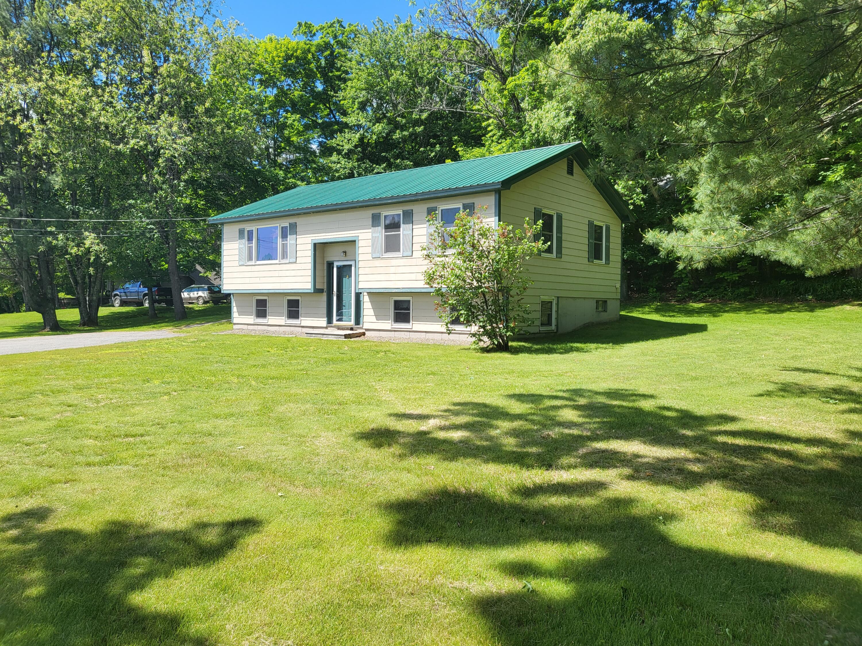 692 Town Farm Road Farmington, ME 04938 - Photo 3 of 27 20220606_101838