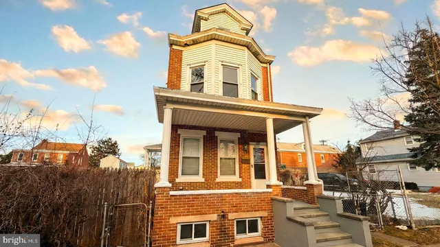 $3,300 | 838 Smith Street, Trenton, NJ 08611