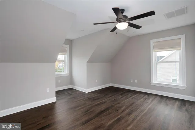 $325,000 | 311 Railroad Avenue, East New Market, MD 21631