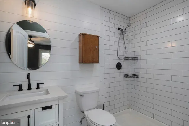 $325,000 | 311 Railroad Avenue, East New Market, MD 21631