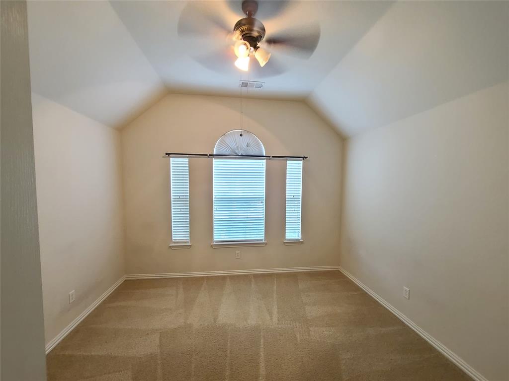 9729 Stripling Drive Fort Worth, TX 76244 - Photo 20 of 40 an empty room that has a window