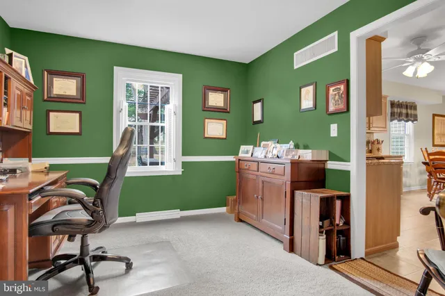 $479,900 | 882 Hawthorne Avenue, Mechanicsburg, PA 17055