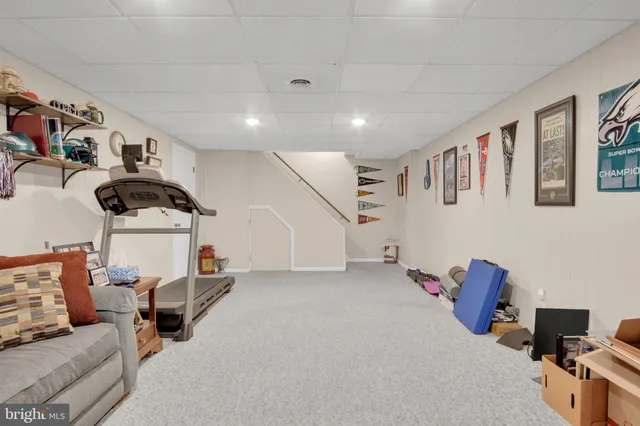 $479,900 | 882 Hawthorne Avenue, Mechanicsburg, PA 17055