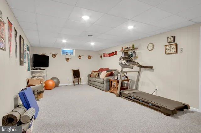 $479,900 | 882 Hawthorne Avenue, Mechanicsburg, PA 17055