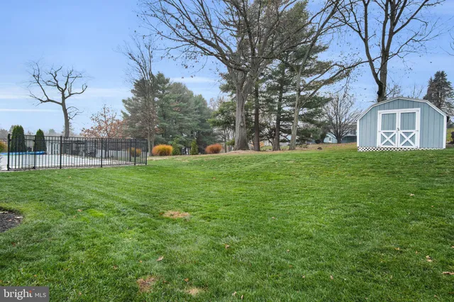 $479,900 | 882 Hawthorne Avenue, Mechanicsburg, PA 17055