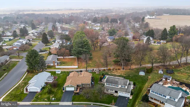 $479,900 | 882 Hawthorne Avenue, Mechanicsburg, PA 17055